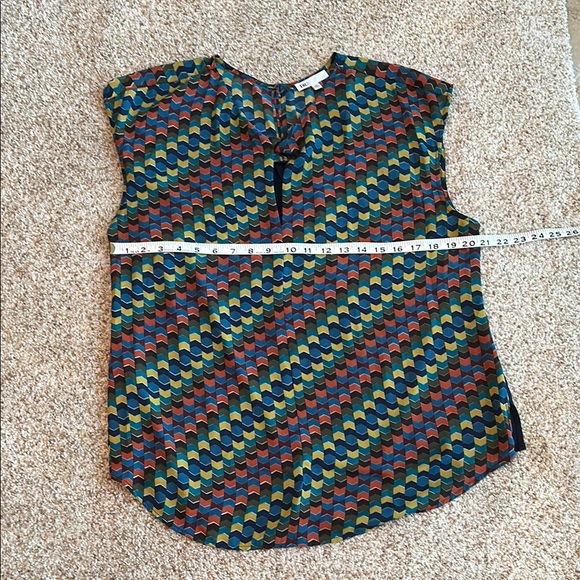 DR2 Multi-Color Blouse - Picture 5 of 8